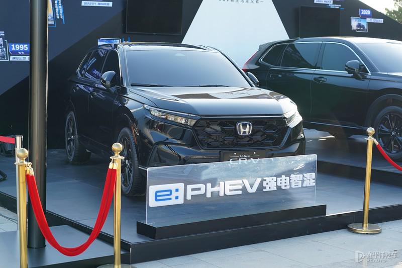 东风本田 CR-V e: PHEV 实车亮相 预计 2023